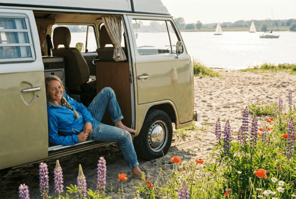 Frühlingsauszeit im Wohnmobil: Entschleunigung am Elbstrand